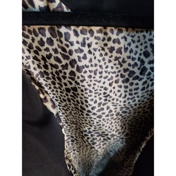 Women's Liz Claiborne Hooded Winter Coat Large Black Full Zip - Picture 8 of 11